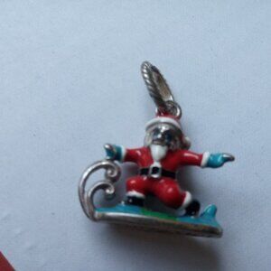 BRIGHTON RETIRED SURF'S UP SANTA CHARM